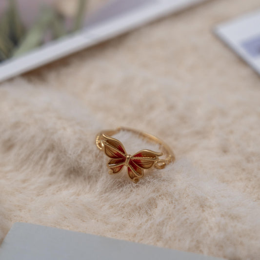 Vintage Style- 18K Butterfly Gold Ring