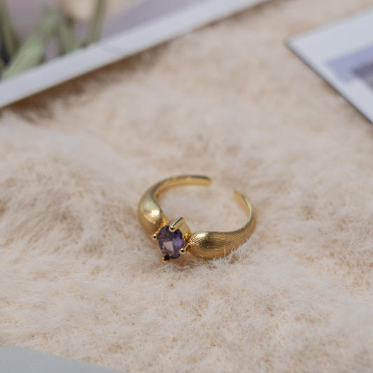 Vintage Style- Purple Gem Gold Ring
