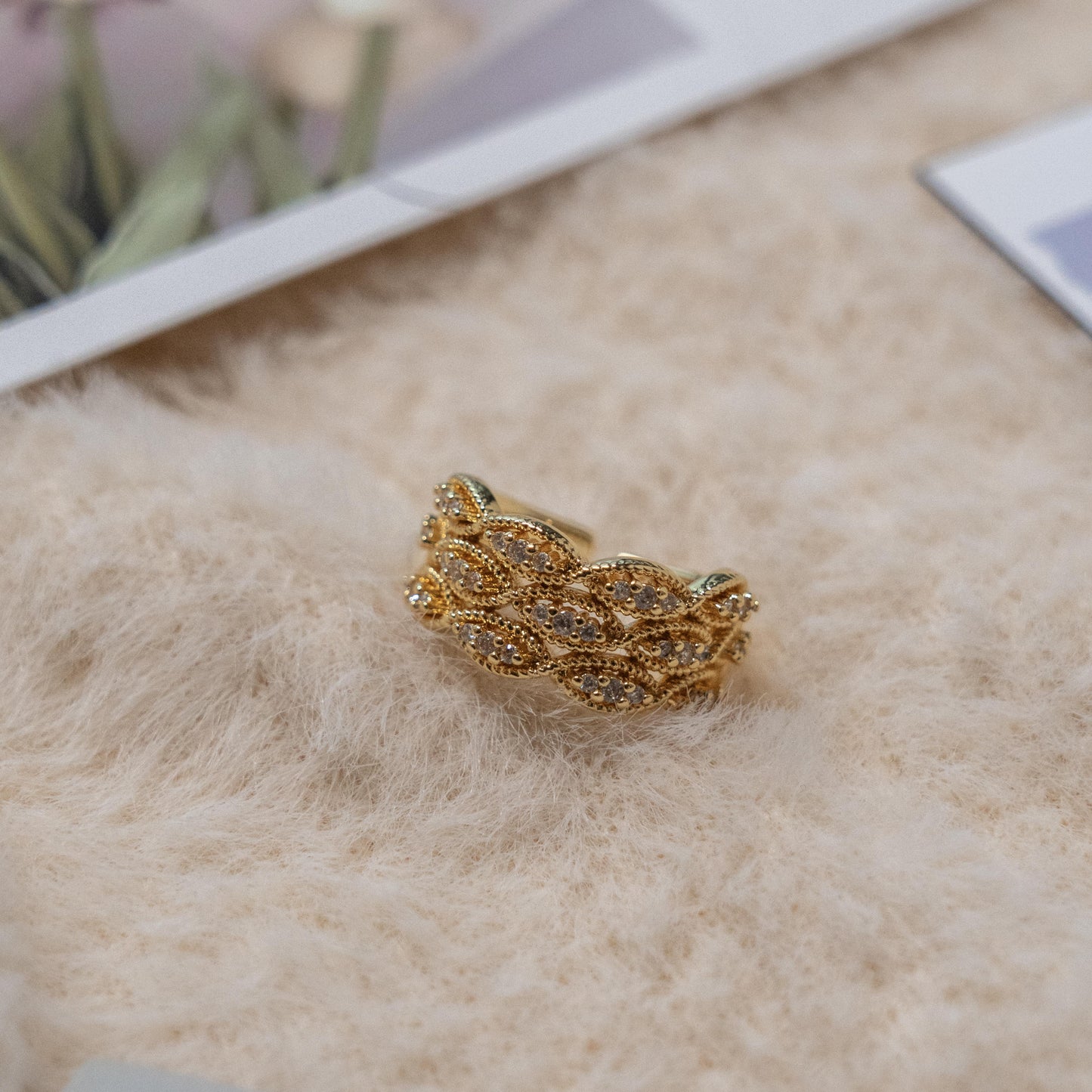 Vintage Style- Zirconia Stones Gold Ring