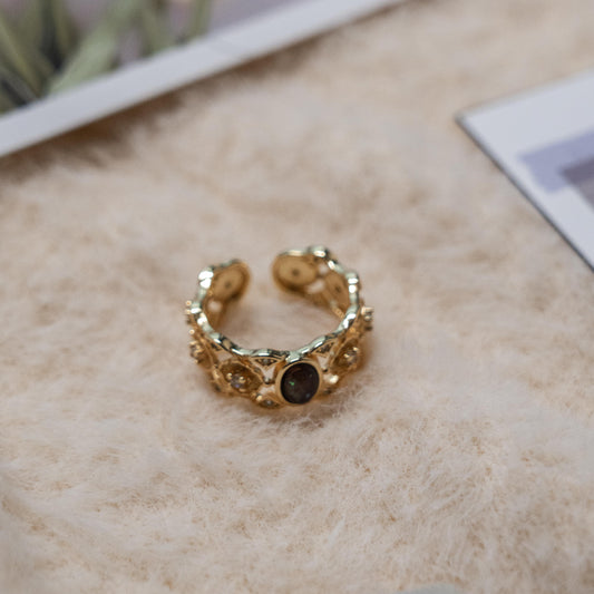 Vintage Style-  Enamel Gem Gold Ring