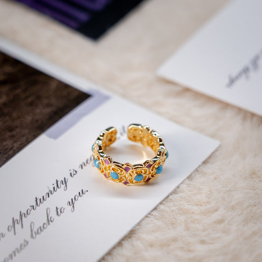 Vintage Style- Enamel Gold Ring